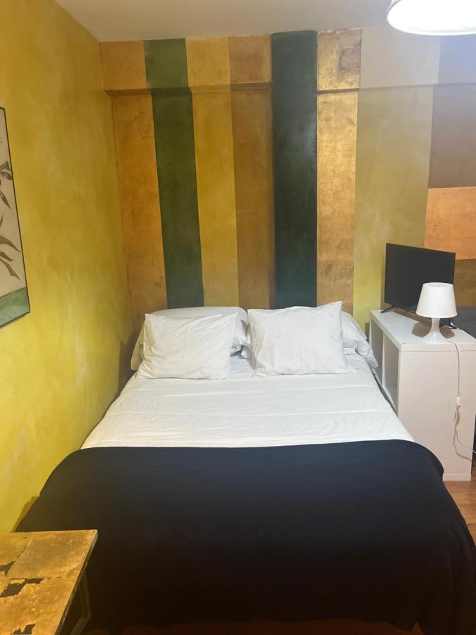 Precioso Estudio Con Terraza En El Corazon De Madrid Calle Cava Baja, 30 Exteriör bild